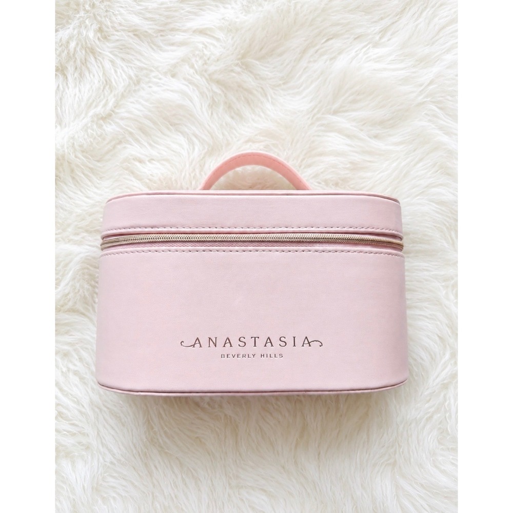 Anastasia Baby Pink Zip Top Handle Cosmetic Bag Case Travel Makeup Beauty Vacay
